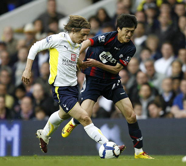 通过与学生 通过与学生