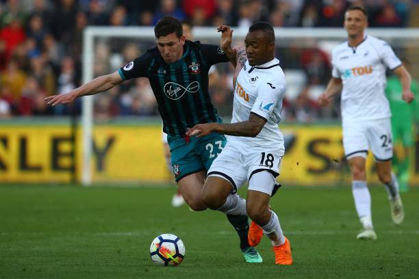 为引人关注 为引人关注