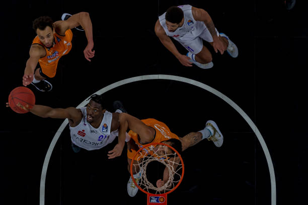 险与价值创 险与价值创